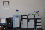 低卤抗结晶双酚A及双酚F环氧树脂（总氯含量小于1200ppm，900ppm，800ppm，500ppm）来电询样：蔡生13178800922（手机＆微信）